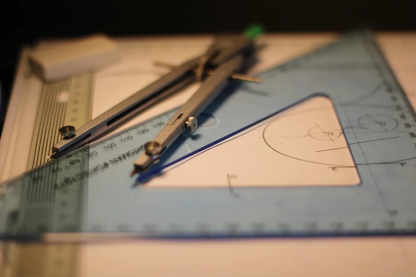 CSS Grid vs Flexbox : maîtriser la mise en page moderne